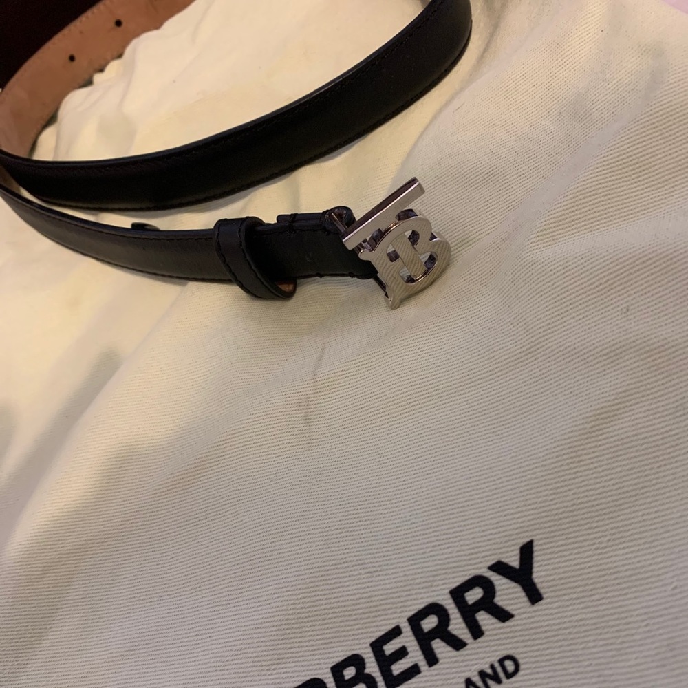 Burberry belt